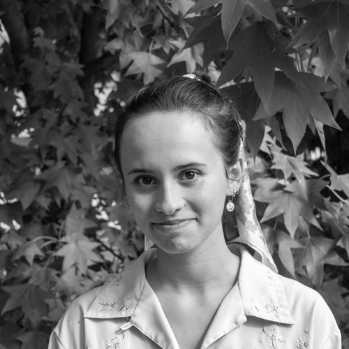 Juli Neff Julie Neff-Ansel - Master 2 - ICCREA Communication pour l'audiovisuel